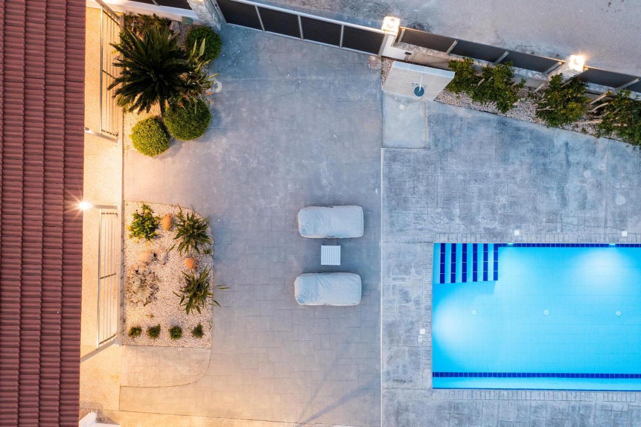 Reni Garden House Villa Afándu Kültér fotó