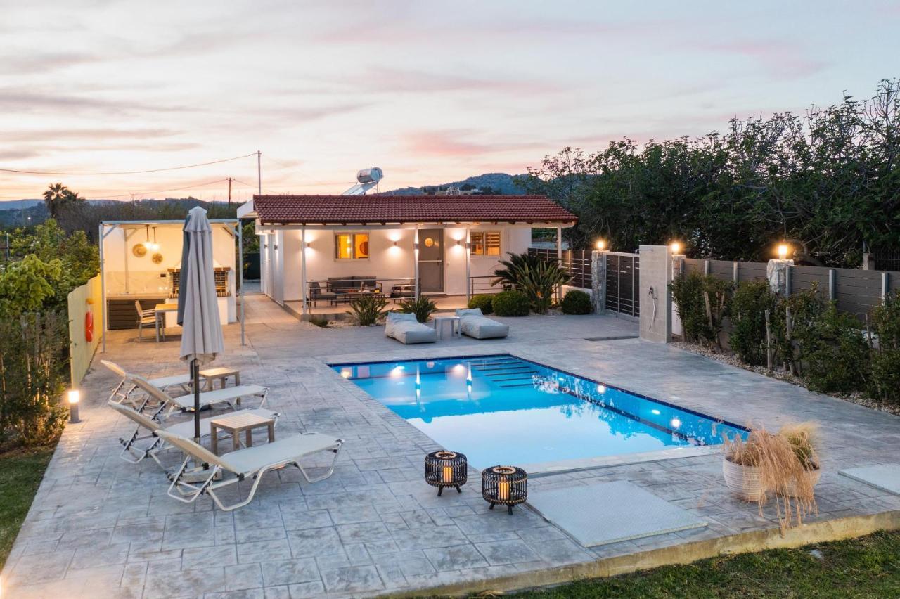 Reni Garden House Villa Afándu Kültér fotó